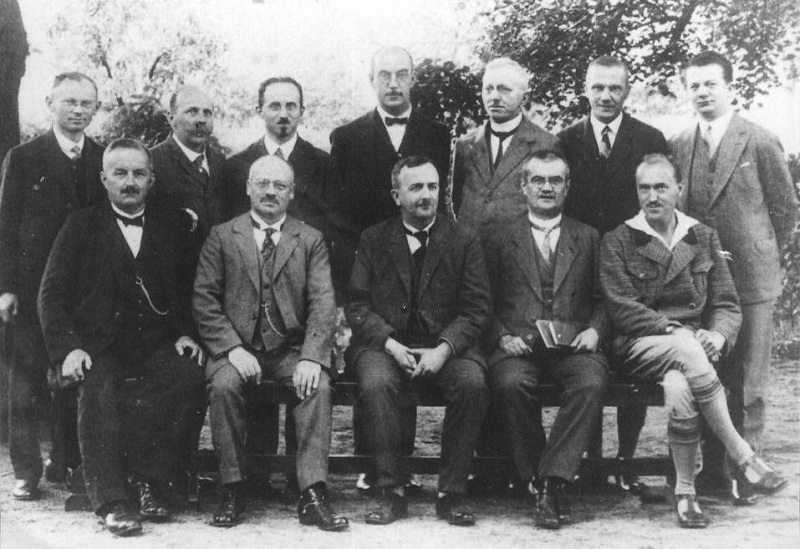 Die Lehrer des Reformgymnasiums Lüben nach Ostern 1930
