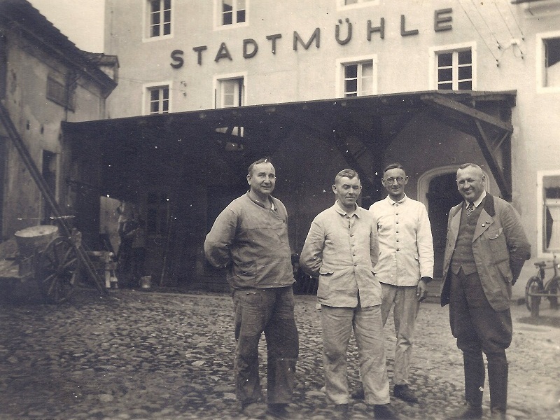 Fritz Müller und Mitarbeiter