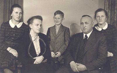 Barbara, Elisabeth, Ernst-Karl, Fritz, Anneliese Müller um 1939