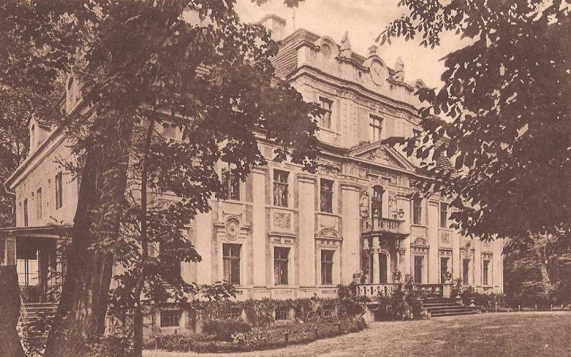 Schloss Parchau um 1930