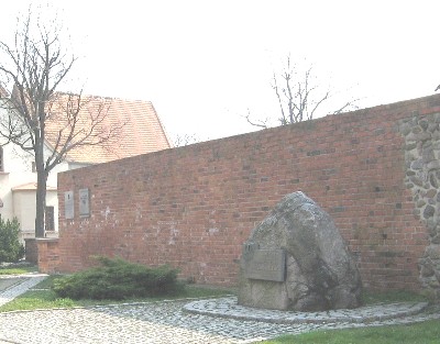 Stelle in Lubin, wo sich der Gedenkstein aus Pilgramsdorf heute befindet